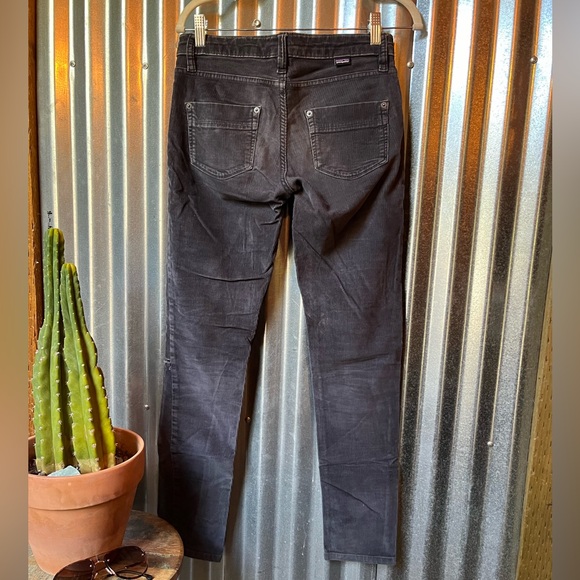 Patagonia Everyday Corduroy Pant ***Read Flaws - Picture 3 of 7